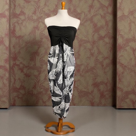 Swim suite cover up Off the Shoulder Beach
Cover Up Chiffon Maxi Dresses Small - Picture 8 of 8